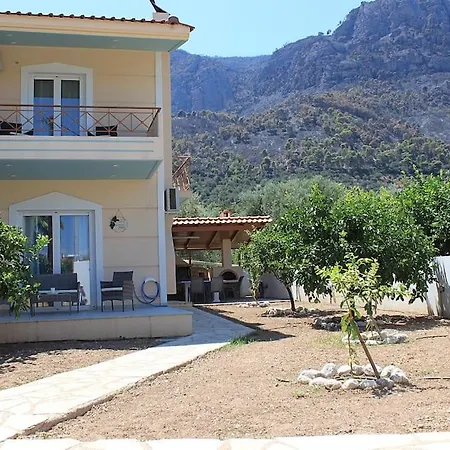 John'S House 1 Villa Diakopto Exterior photo